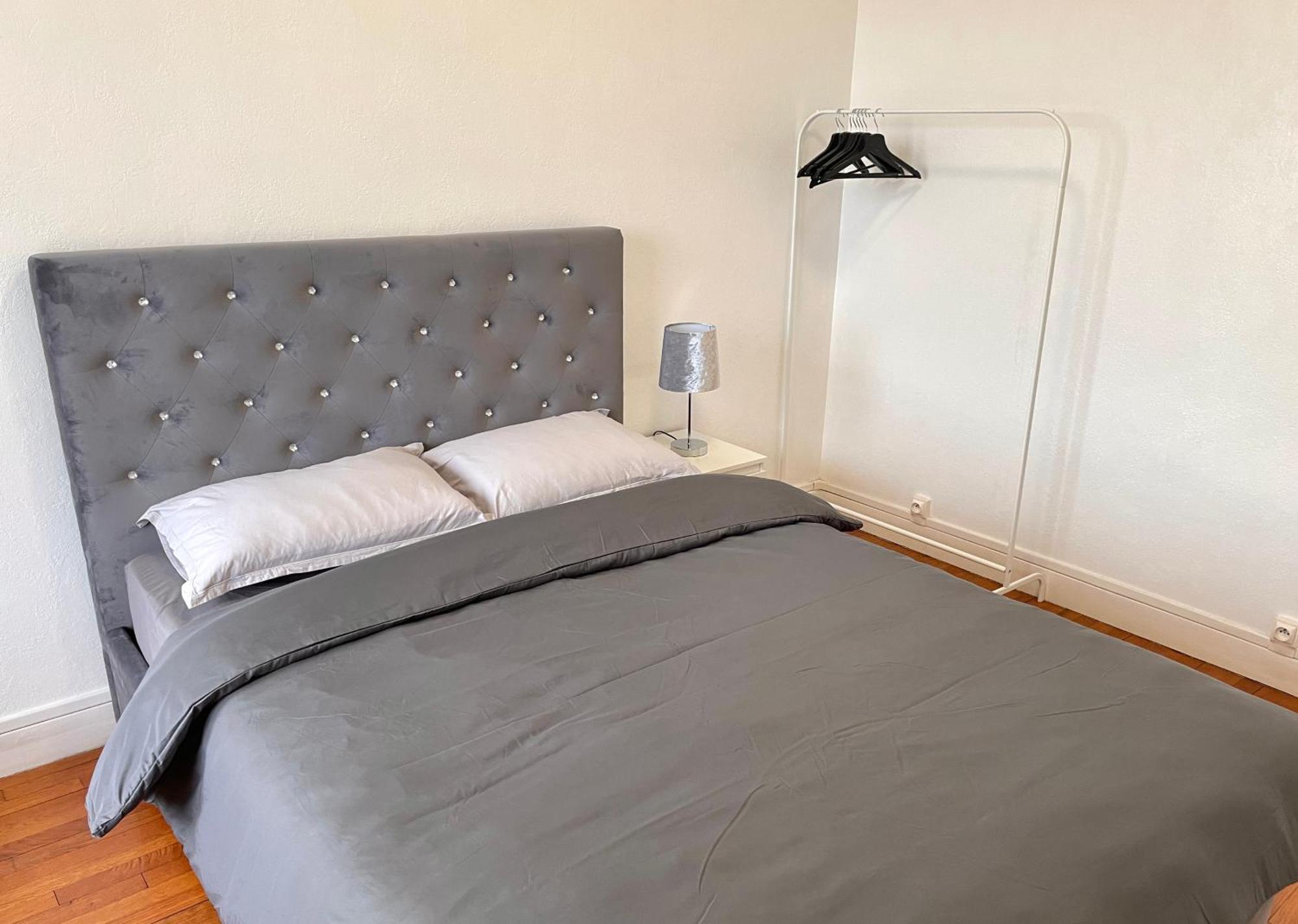 Appartement Confortable, Centre-Ville Troyes Extérieur photo