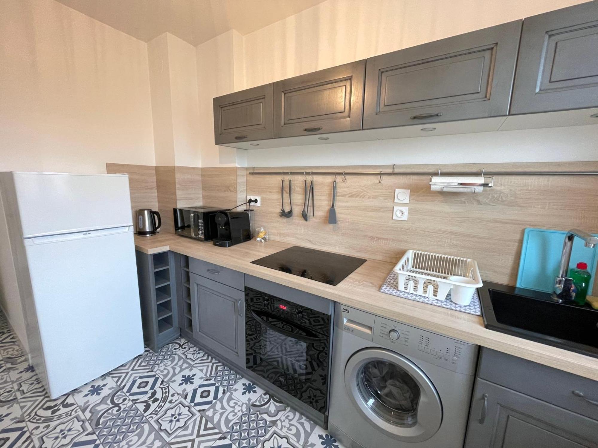Appartement Confortable, Centre-Ville Troyes Extérieur photo